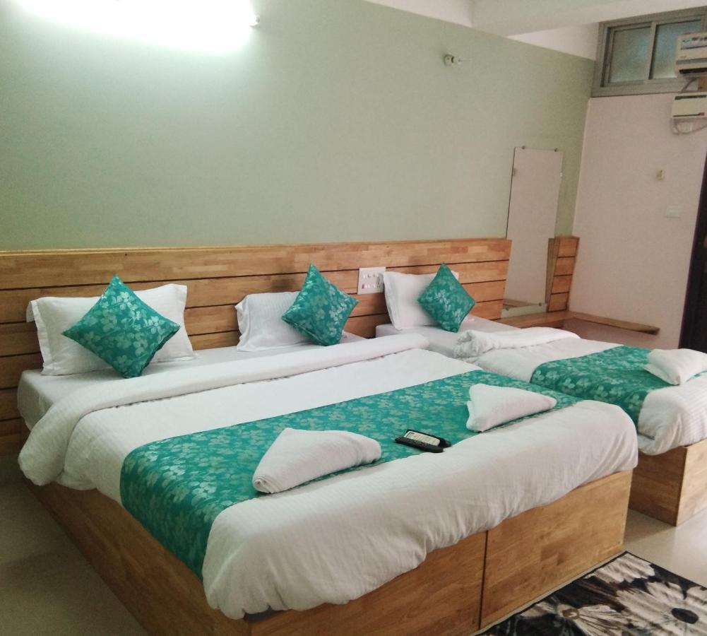 Hotel Sea Rock Jangli Ghāt Buitenkant foto